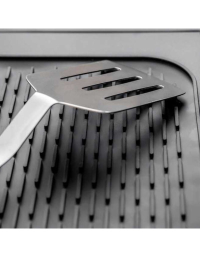 PELLE À BARBECUE